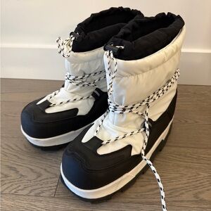 Women Ski-series Black and White Winter Boots